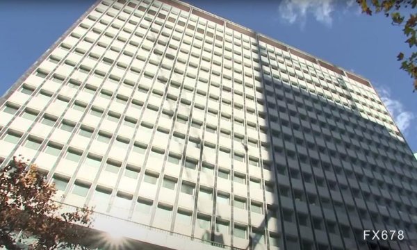 股票配资交流平台 澳元兑美元稳定在0.6400上方 市场紧盯澳洲联储政策决定